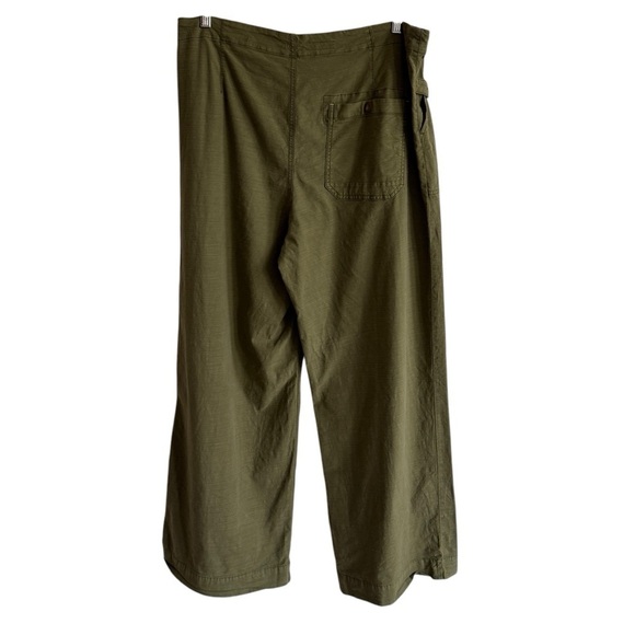 Pilcro Soft Wide-Leg Utility Pants, Size 33 Tall - Picture 10 of 14